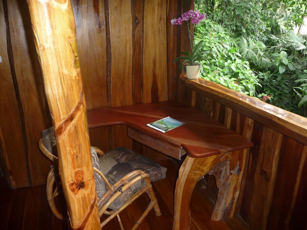 Topos Tree House Cahuita Buitenkant foto